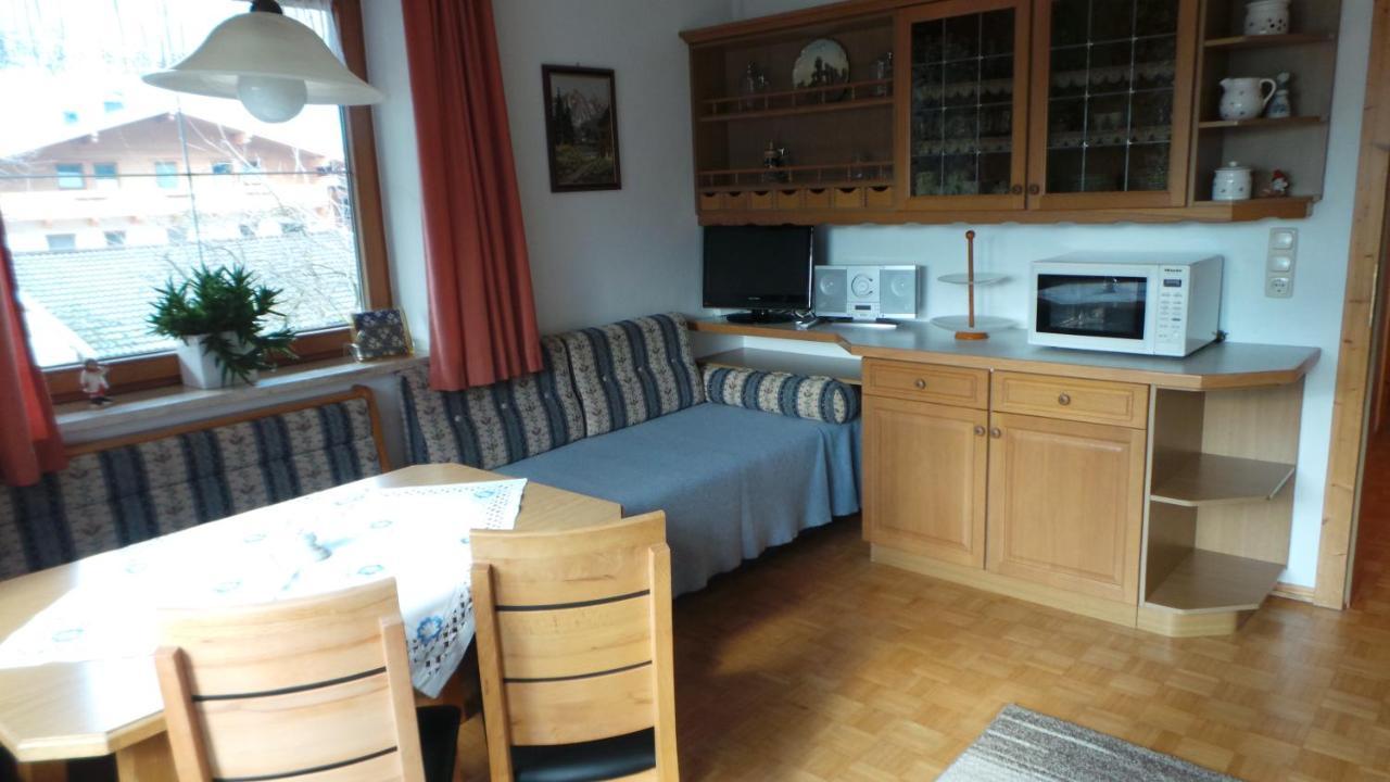 Sonnenappartement Mayrhofen Kamer foto